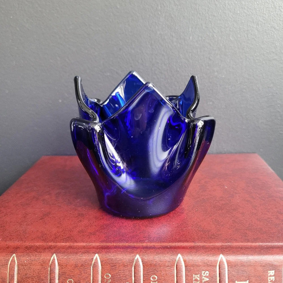 Vintage Partylite Sapphire Votive Candle Holders Cobalt Blue Handkerchief Glass - Picture 4 of 8